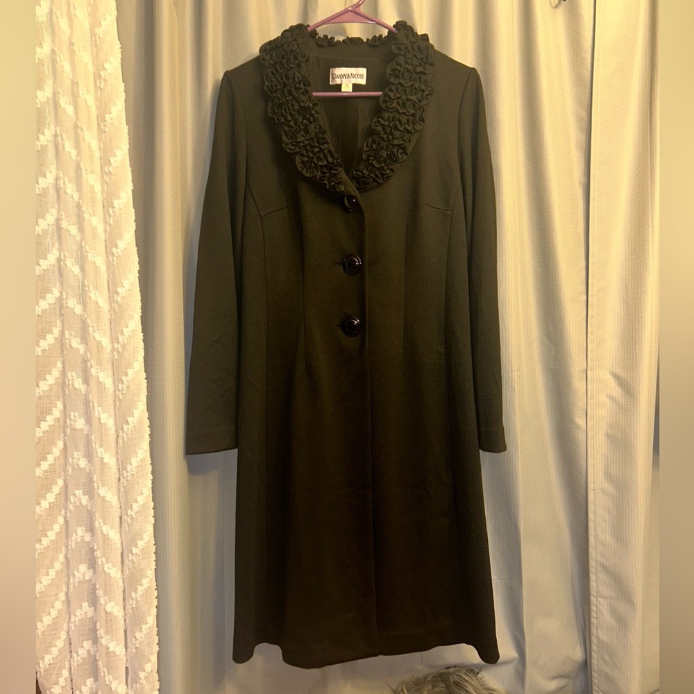 Danny & Nicole  Long Light Coat w/ ruffled collar knit point dress jacket NWT 12